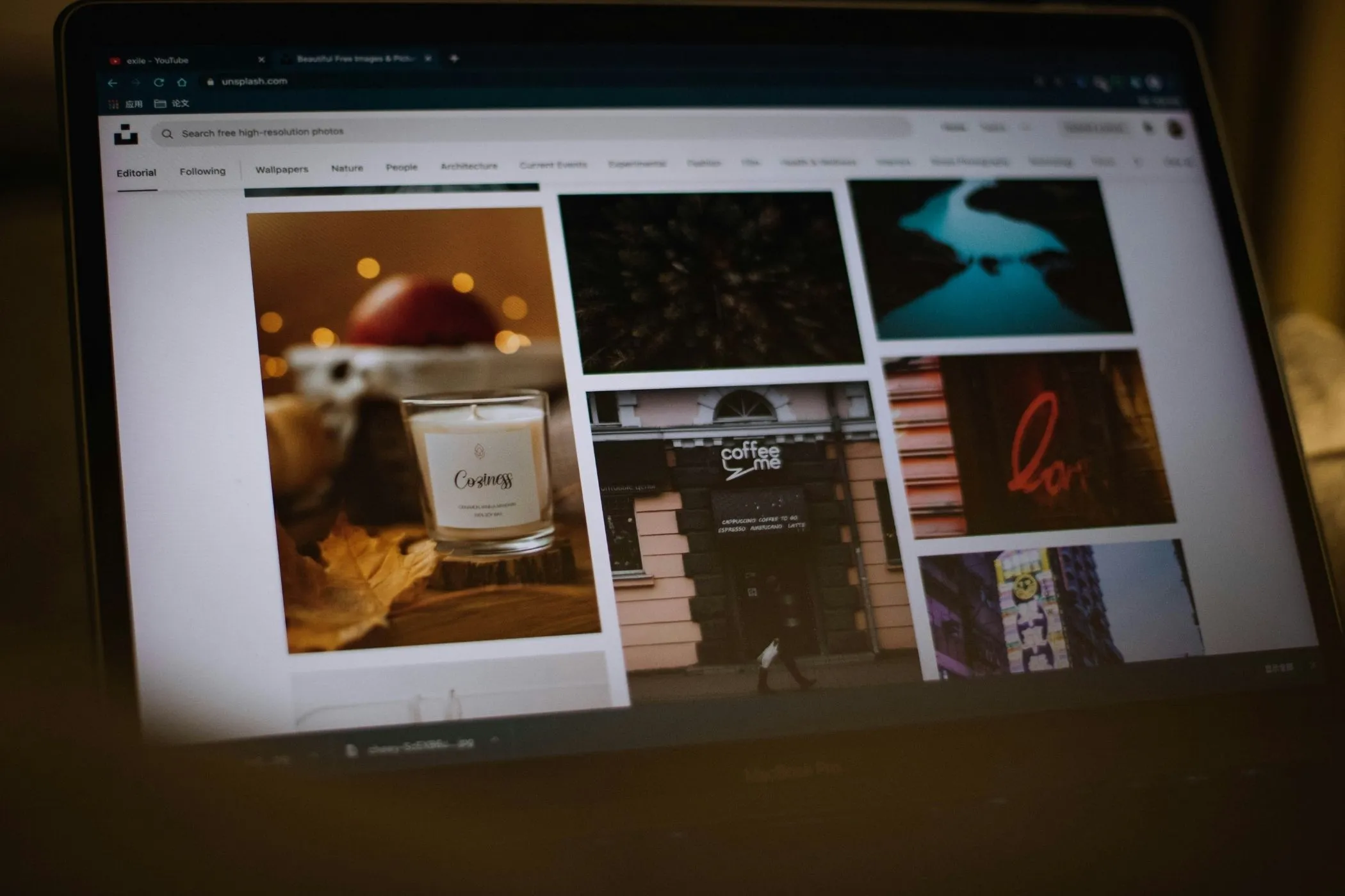 A collage of stock‑photo website - Photo by QingYu on Unsplash.